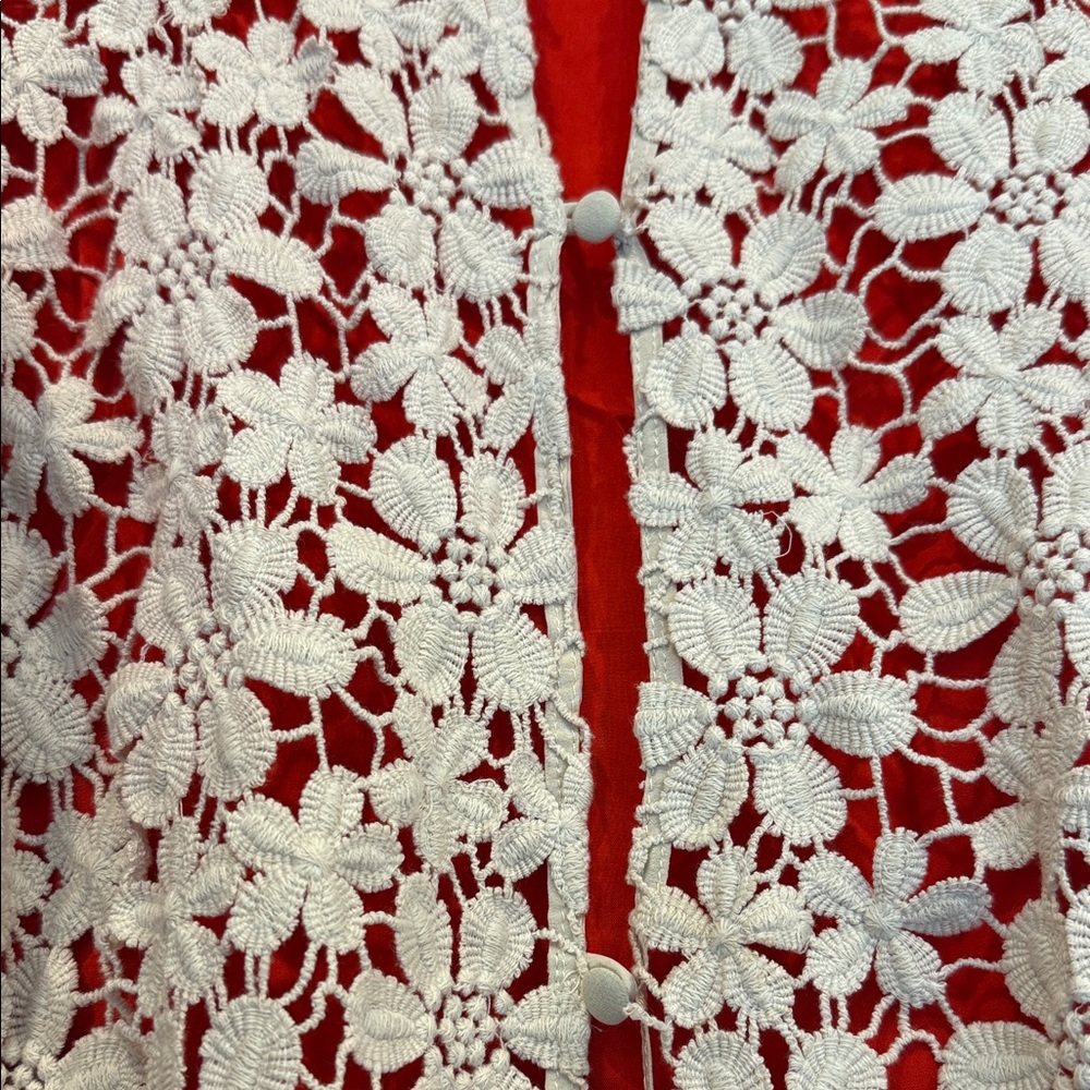 Chic Red Women's Blouse with Lace Accents - Picture 5 of 5